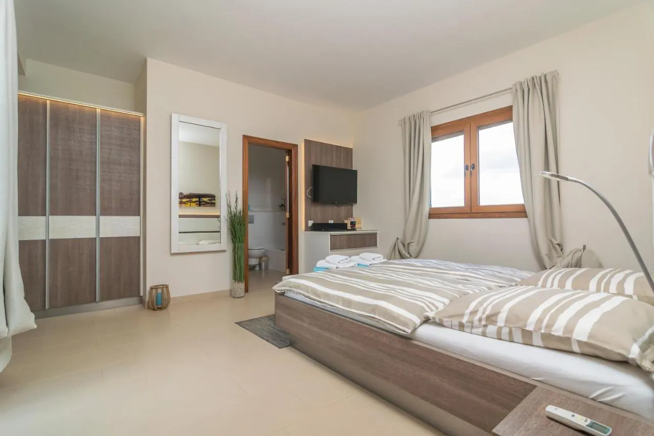 Villa Sun Club Home Llucmajor  Spain